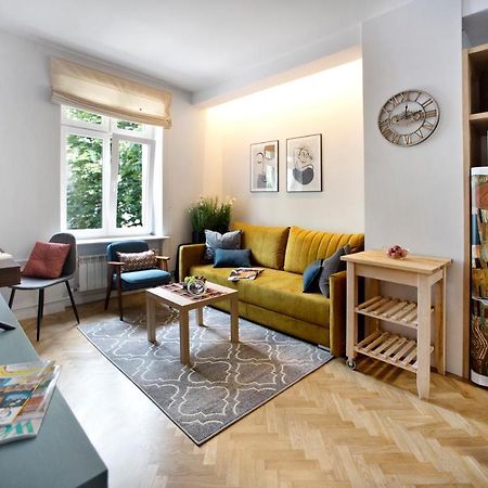 Ochota P&O Serviced Apartments 바르샤바 외부 사진